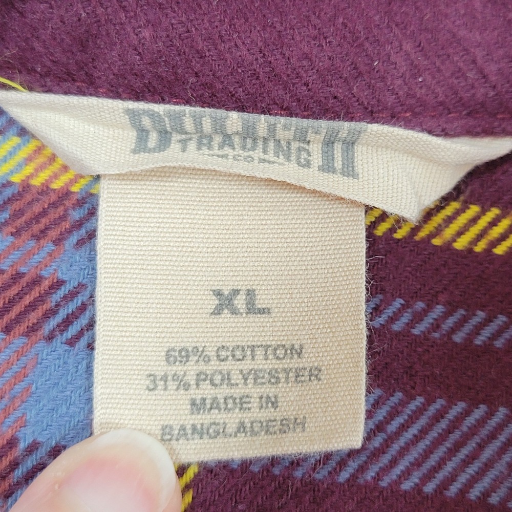 Duluth Trading Co Flannel Shirt Womens XL Purple Excellent Plaid Side Pockets - Picture 8 of 9
